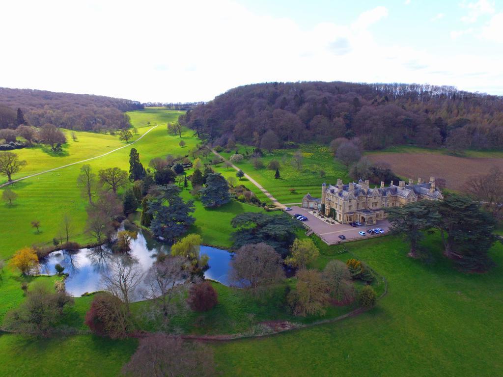 Dumbleton Hall Hotel Бродуей Екстериор снимка