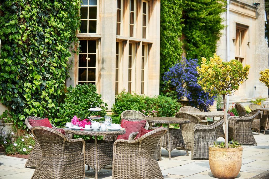 Dumbleton Hall Hotel Бродуей Екстериор снимка