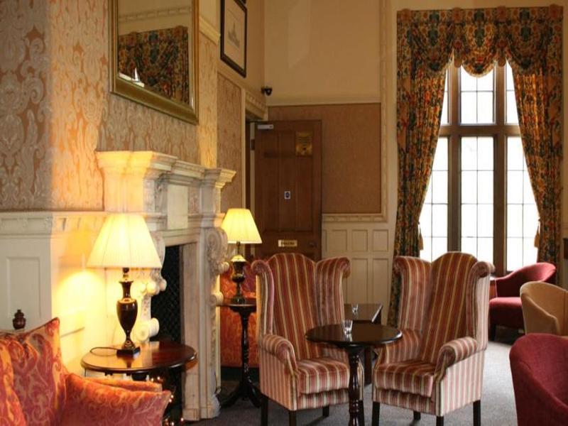 Dumbleton Hall Hotel Бродуей Екстериор снимка